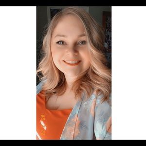 Meet your Posher, Jenna